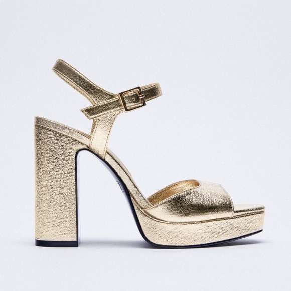 Zara Shoes - Zara gold metallic platform sandals nwt size 8 3332/810
